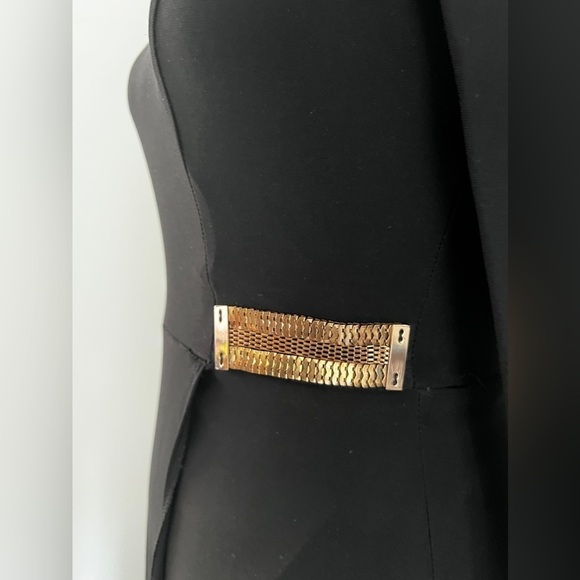 River Island Stunning Evening black gown with gold accents size 6 - Picture 5 of 16